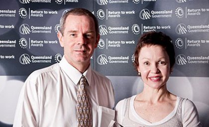 UQ Self-Insurance Manager Rod Knights and Ms Fraser with the award